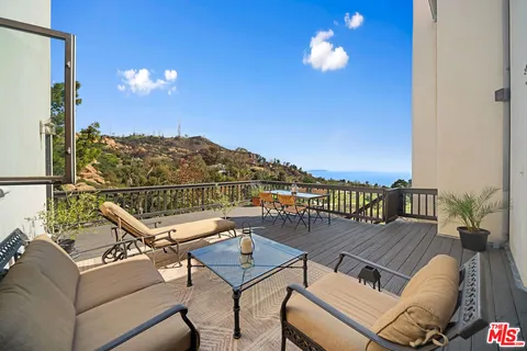 $2,850,000 | 24798 Brown Latigo Street, Malibu, CA 90265
