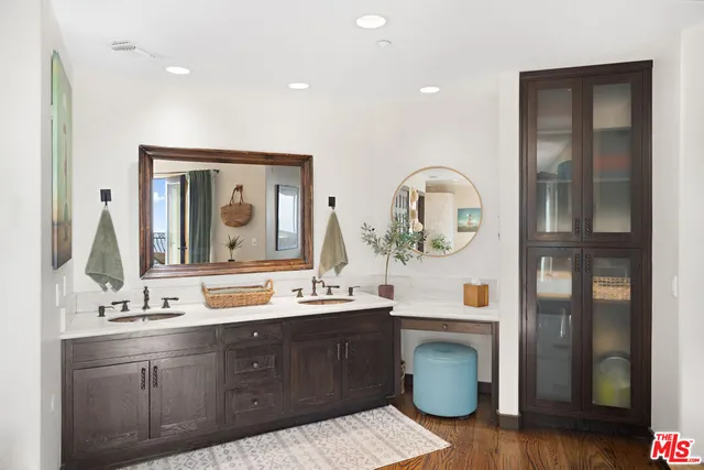 $2,850,000 | 24798 Brown Latigo Street, Malibu, CA 90265