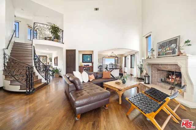 $2,850,000 | 24798 Brown Latigo Street, Malibu, CA 90265