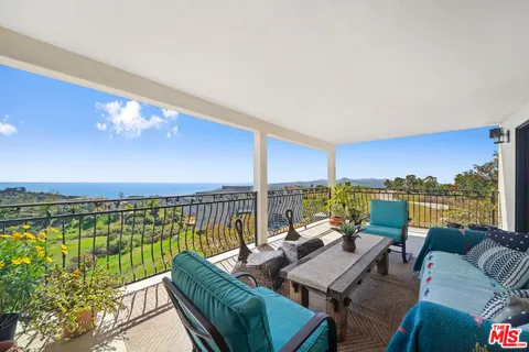 $2,850,000 | 24798 Brown Latigo Street, Malibu, CA 90265
