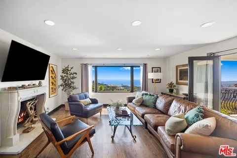 $2,850,000 | 24798 Brown Latigo Street, Malibu, CA 90265