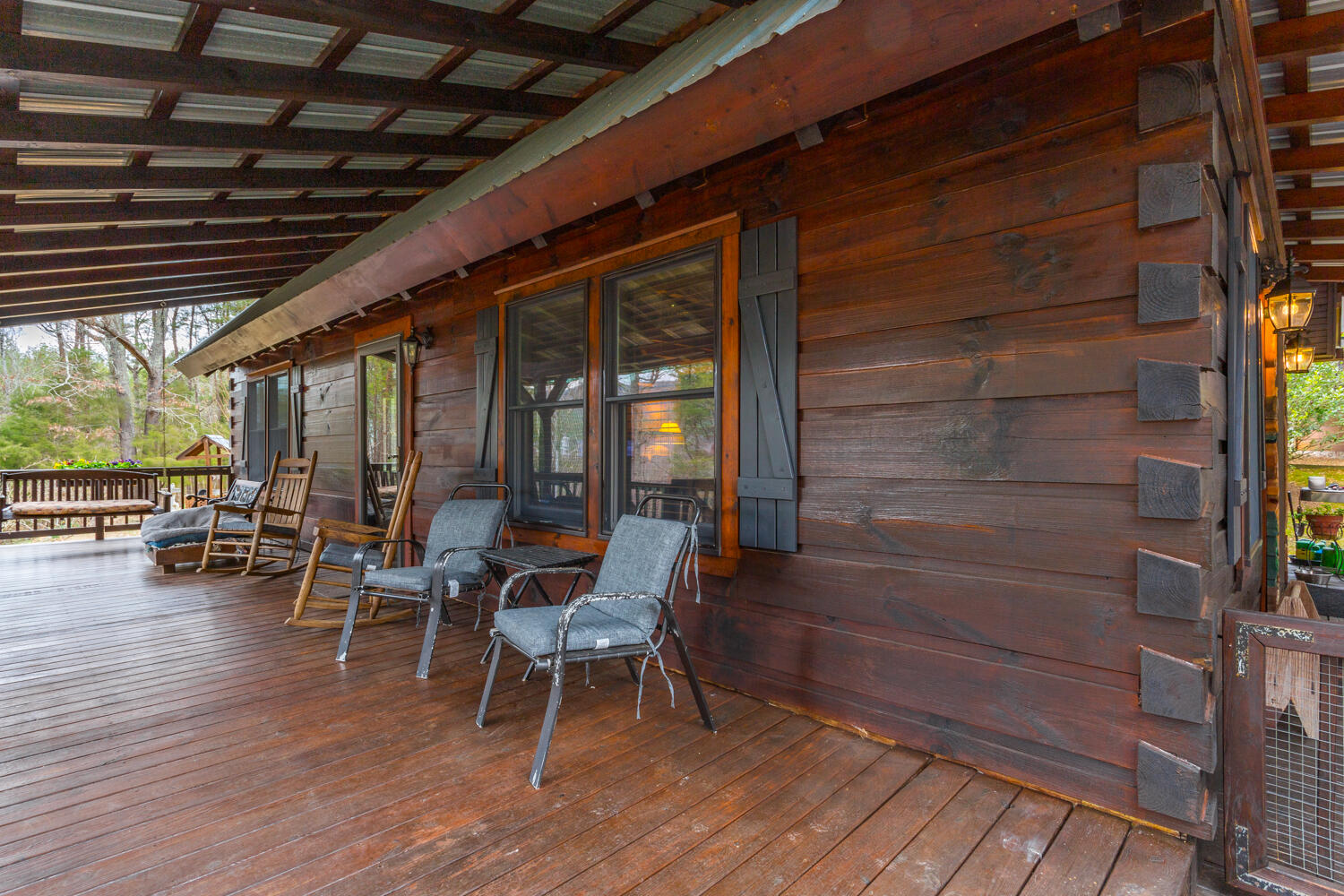 2770 Shinbone Valley Road Menlo, GA 30731 - Photo 54 of 88 Porch sitting