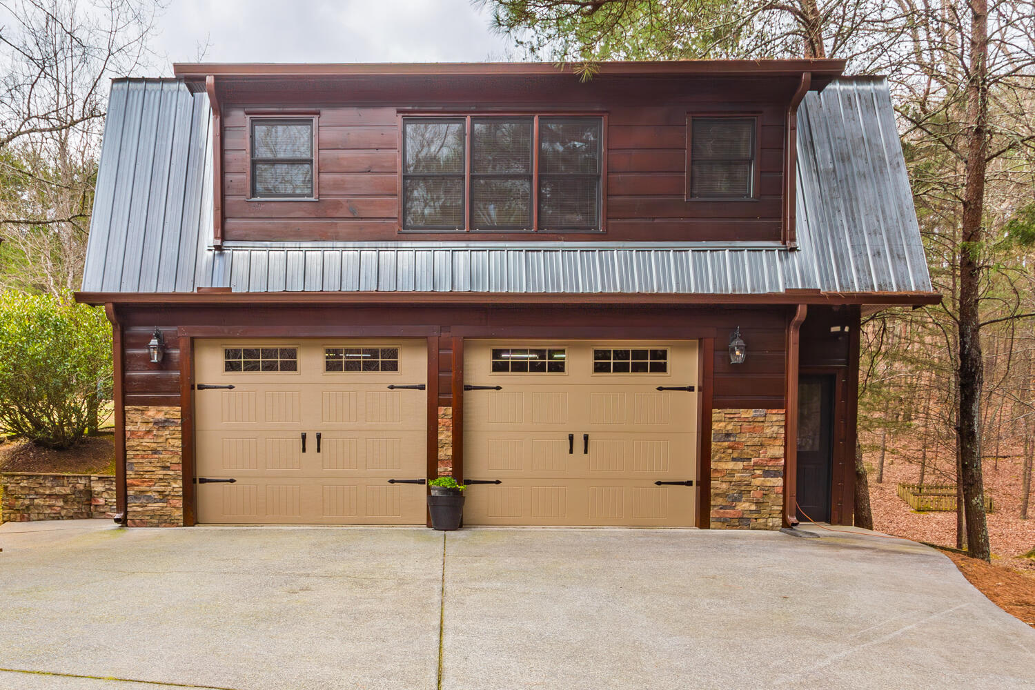2770 Shinbone Valley Road Menlo, GA 30731 - Photo 70 of 88 Garage