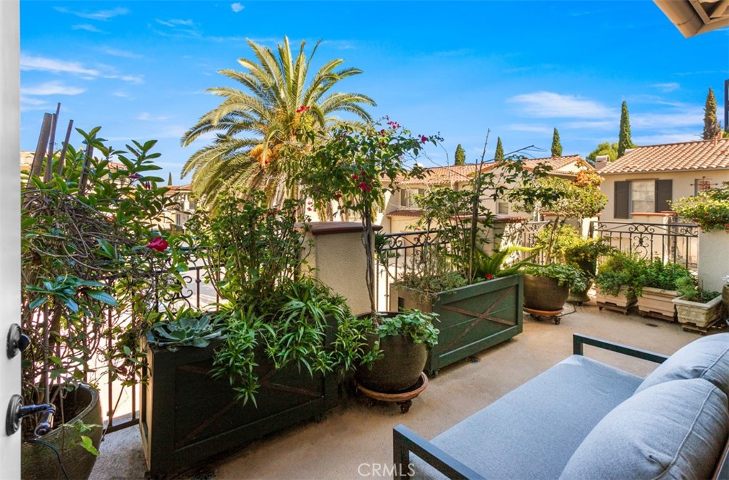 14 Altino Newport Coast, CA 92657 - Photo 13 of 31