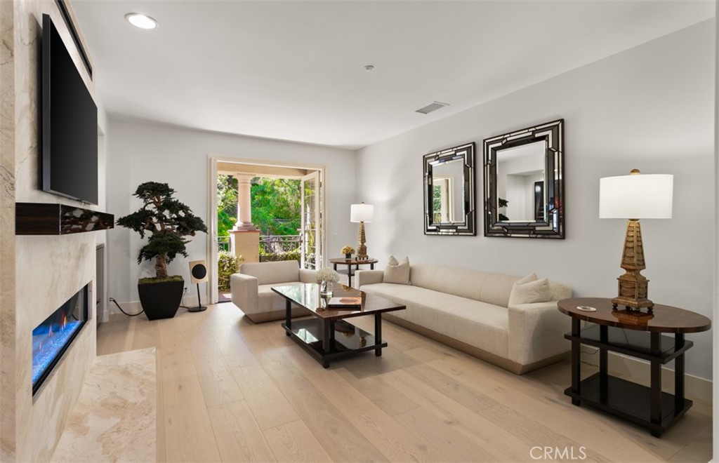 14 Altino Newport Coast, CA 92657 - Photo 4 of 31