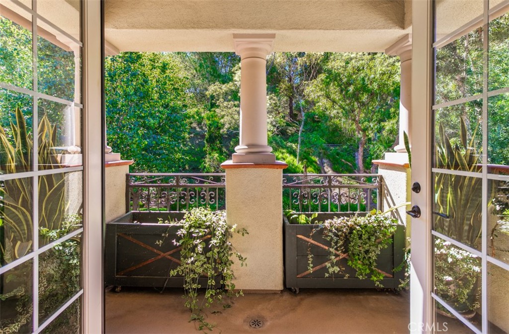 14 Altino Newport Coast, CA 92657 - Photo 6 of 31 Living Room Balcony