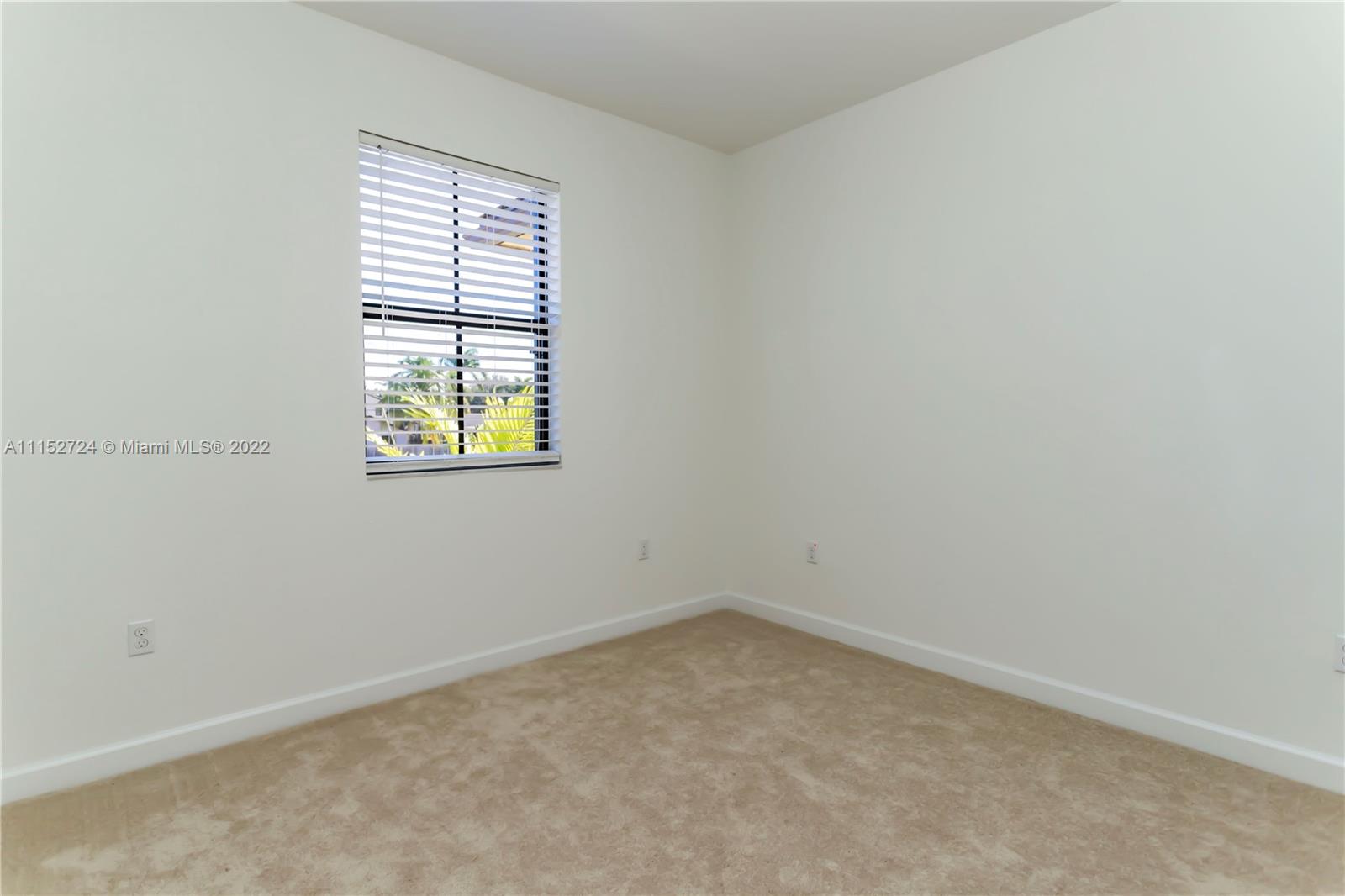 Davie Davie, FL 33314 - Photo 14 of 34 an empty room with a window