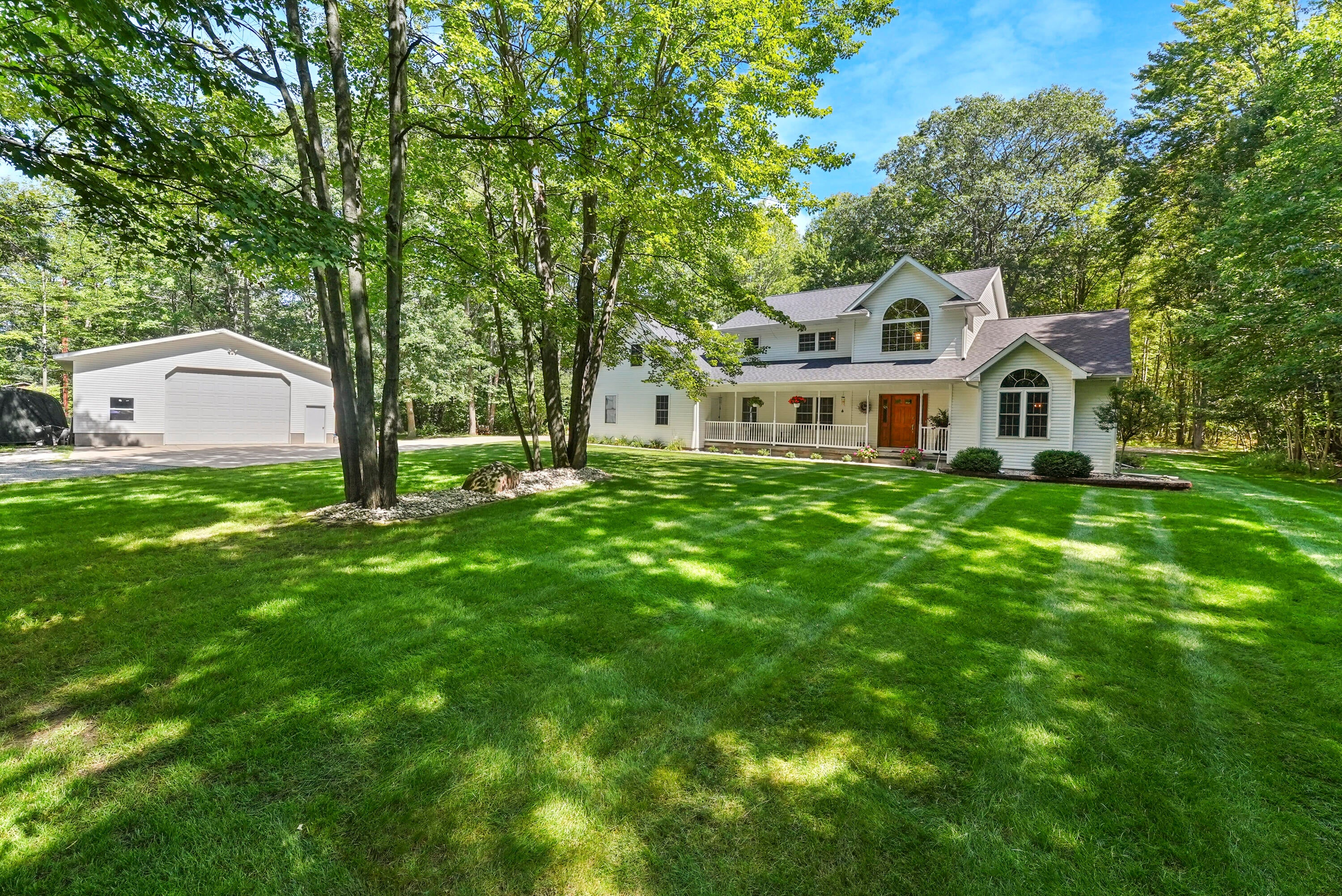 4900 Redwood Road Roscommon, MI 48653 - Photo 2 of 59 Gallery Image 2