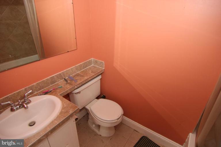 7819 Signal Hill Road Manassas, VA 20111 - Photo 16 of 22 Lower Level Full Bath