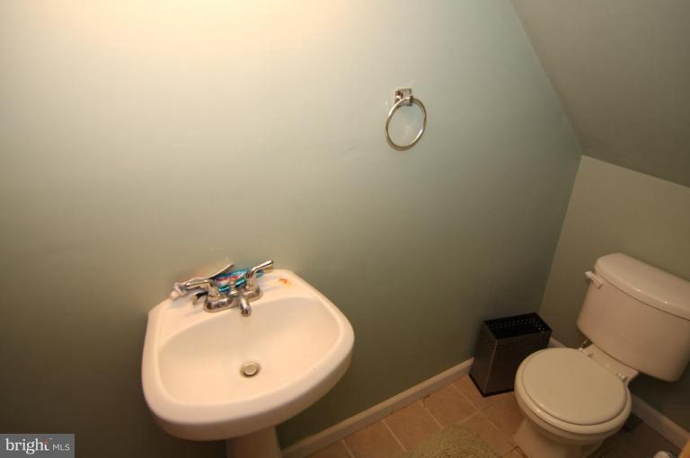 7819 Signal Hill Road Manassas, VA 20111 - Photo 19 of 22 Lower Level Half Bath