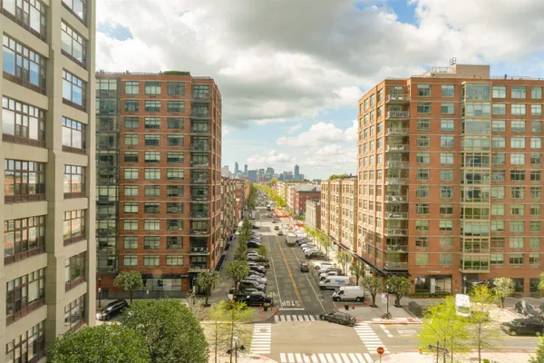 $749,000 | 1500 Washington Street, Unit 5V, Hoboken, NJ 07030