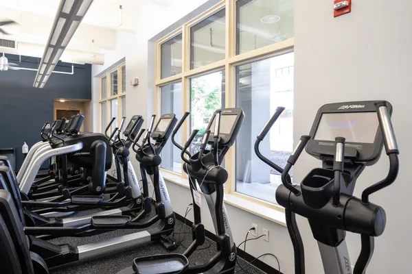 $749,000 | 1500 Washington Street, Unit 5V, Hoboken, NJ 07030