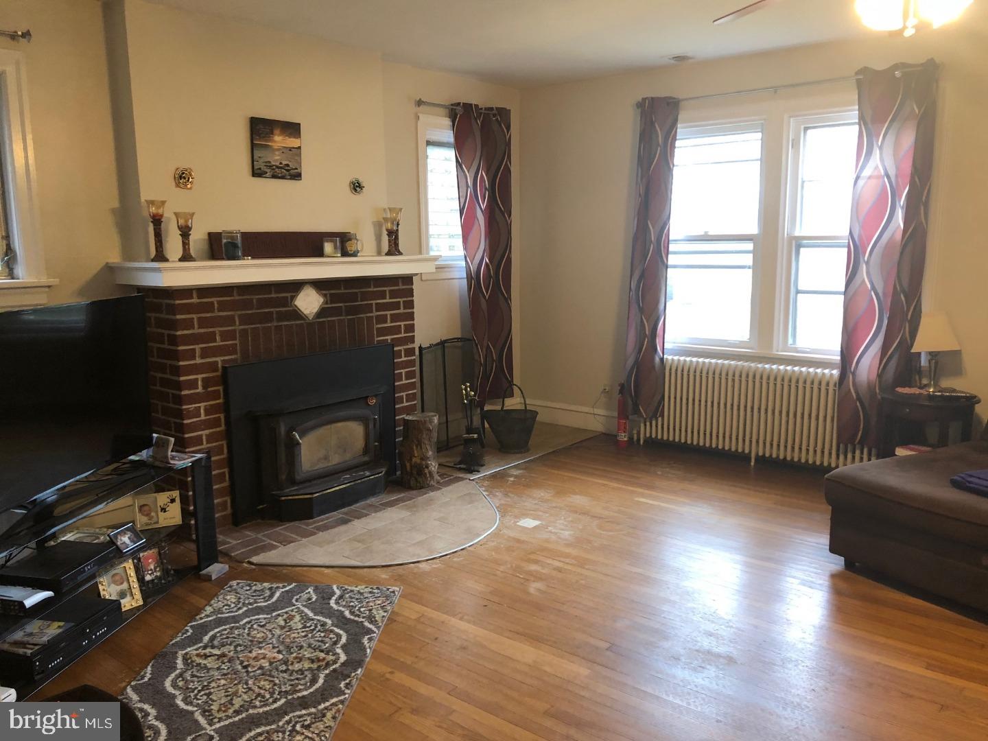 2249 West Walnut Street Colmar, PA 18915 - Photo 2 of 17