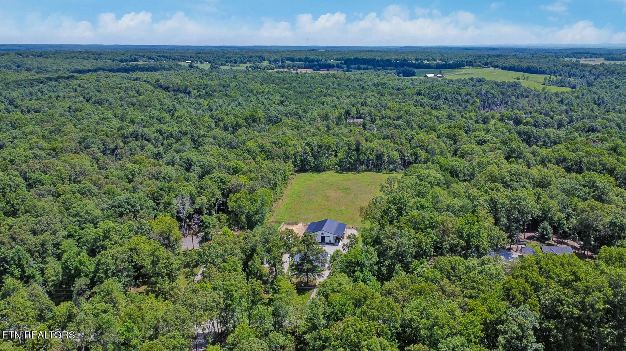 75 Robert Beaty Road Jamestown, TN 38556 - Photo 5 of 51