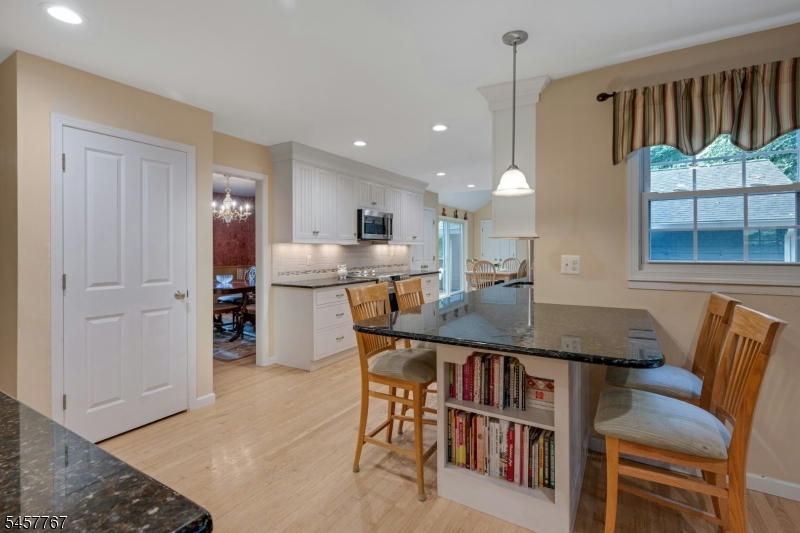 16 Rockledge Road Montville, NJ 07045 - Photo 10 of 32 Gallery Image 10