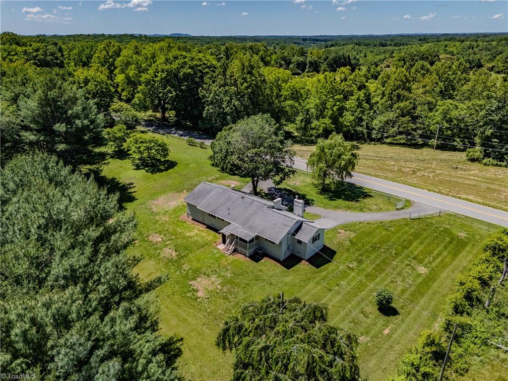 2119 Old Pipers Gap Road Cana, VA 24317 - Photo 42 of 45