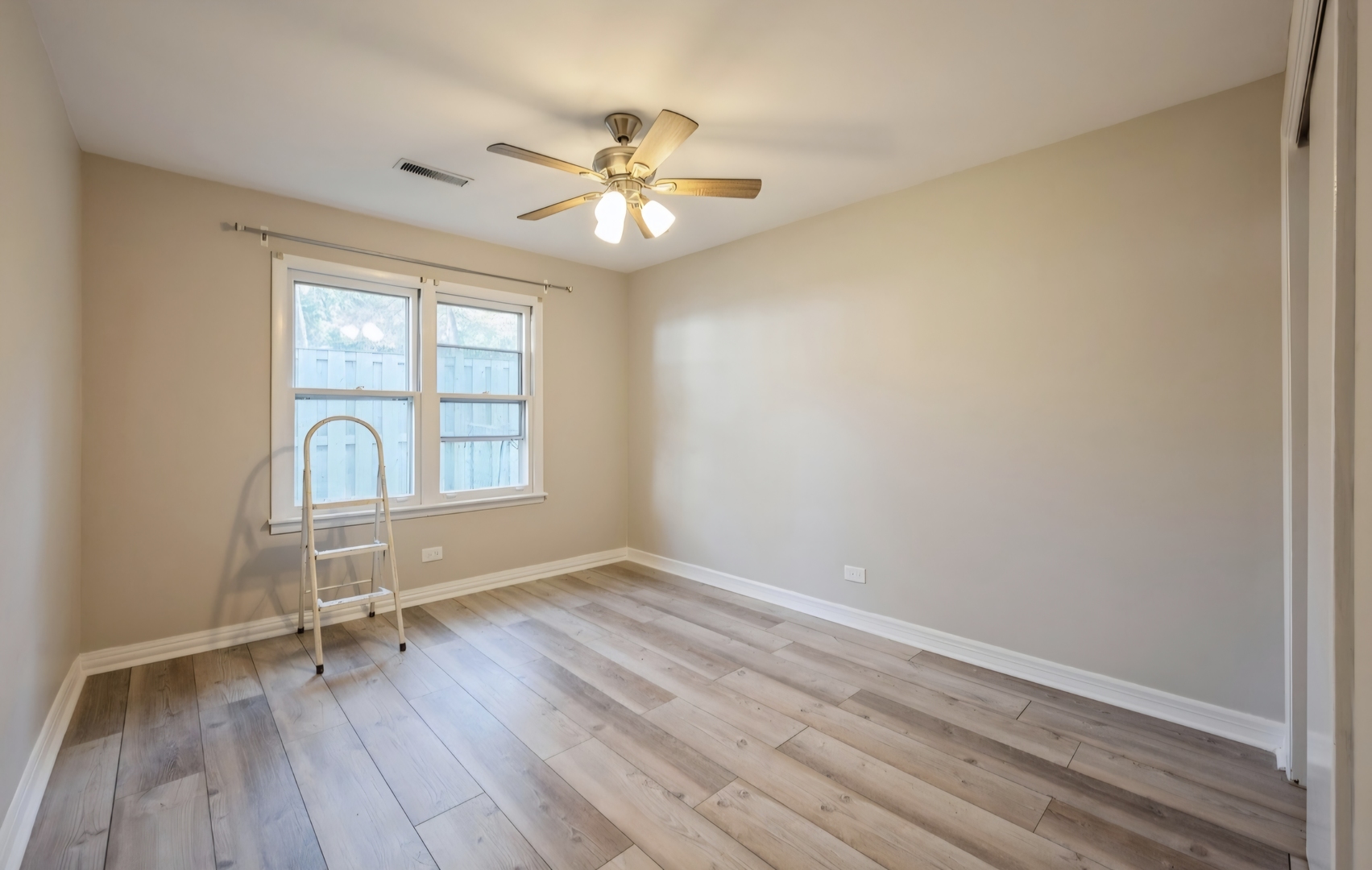 1578 McCraren Road Highland Park, IL 60035 - Photo 10 of 12