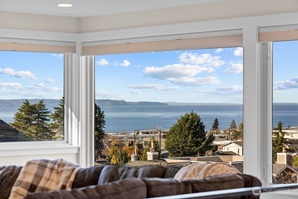 712 Alder Street Edmonds, WA 98020 - Photo 16 of 38