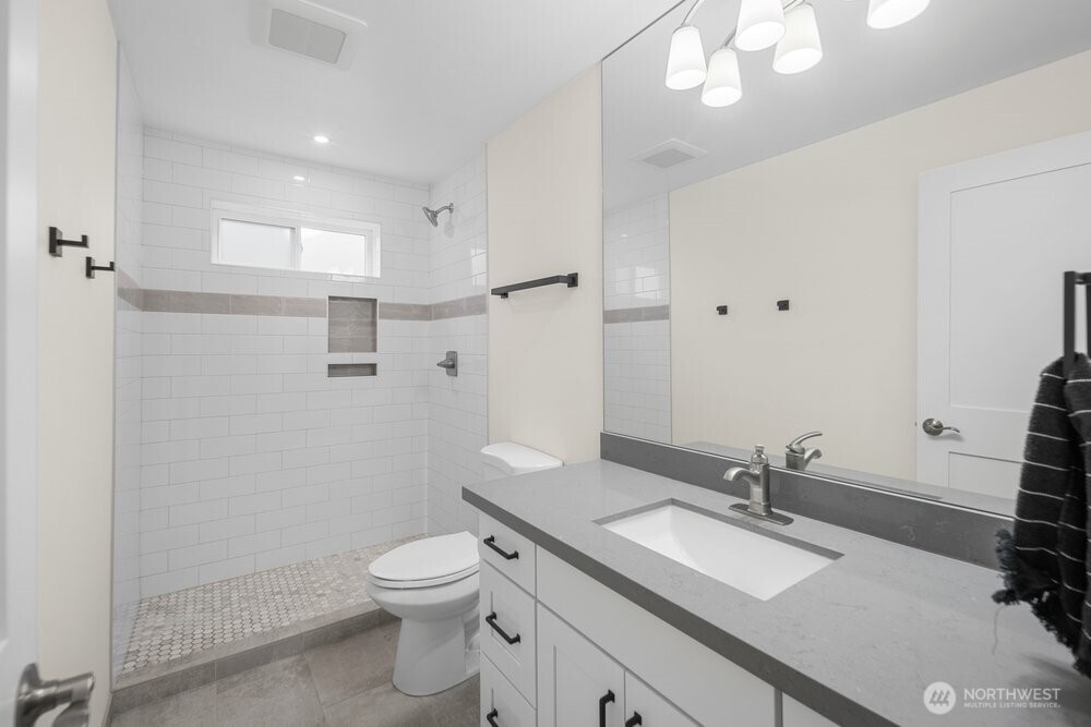 712 Alder Street Edmonds, WA 98020 - Photo 32 of 38