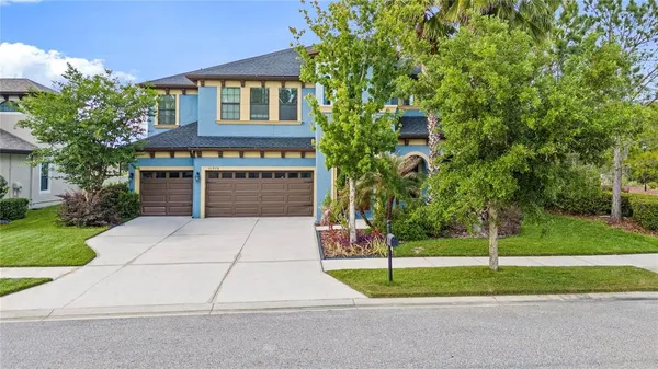 $855,000 | 31976 Watoga Loop, Wesley Chapel, FL 33543