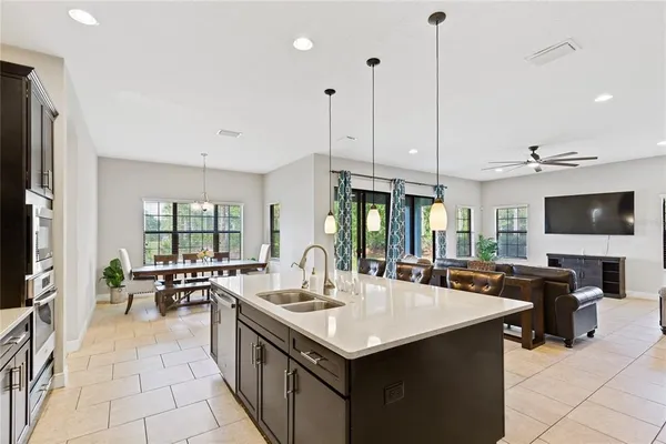 $855,000 | 31976 Watoga Loop, Wesley Chapel, FL 33543