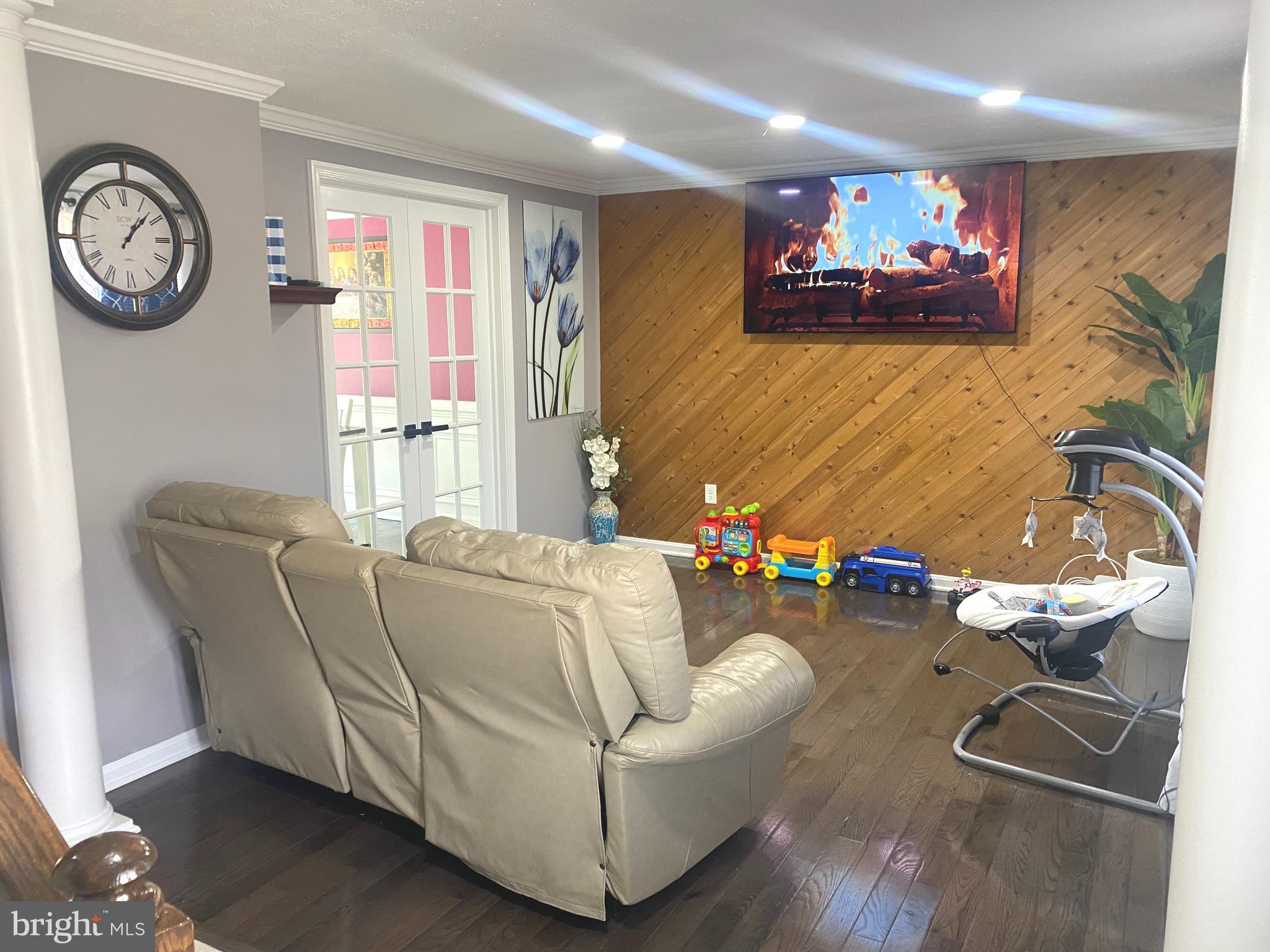 152 Stonegate Drive Frederick, MD 21702 - Photo 5 of 32