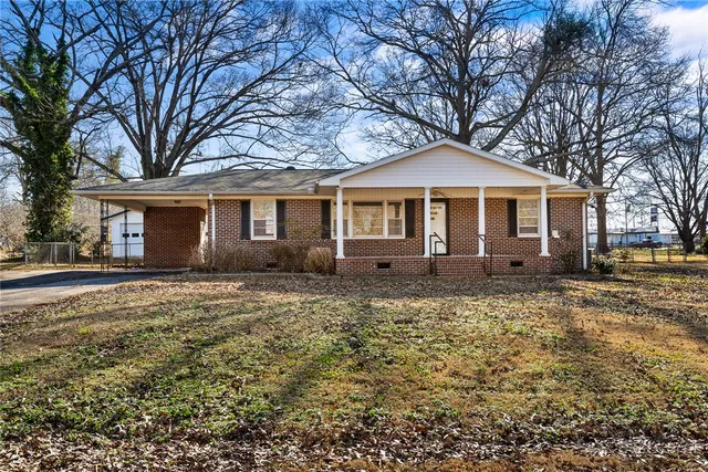 $214,900 | 126 Lowe Street, Belton, SC 29627