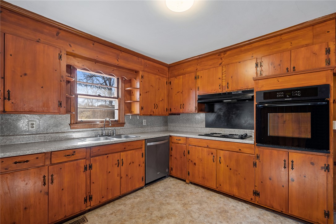 126 Lowe Street Belton, SC 29627 - Photo 20 of 37