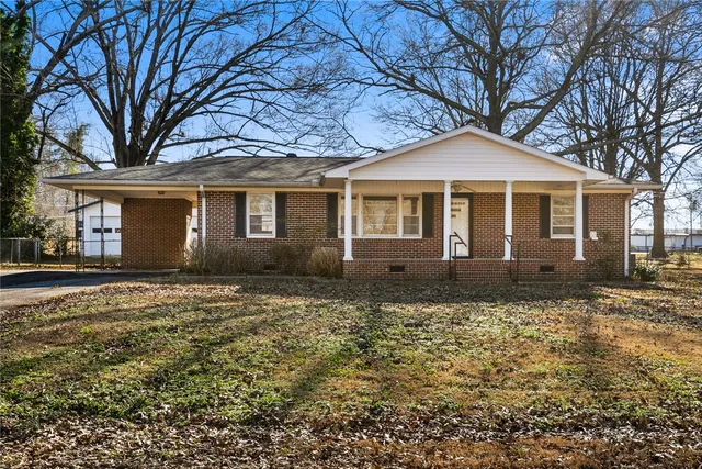 $194,900 | 126 Lowe Street, Belton, SC 29627