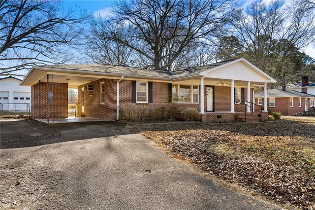 $194,900 | 126 Lowe Street, Belton, SC 29627