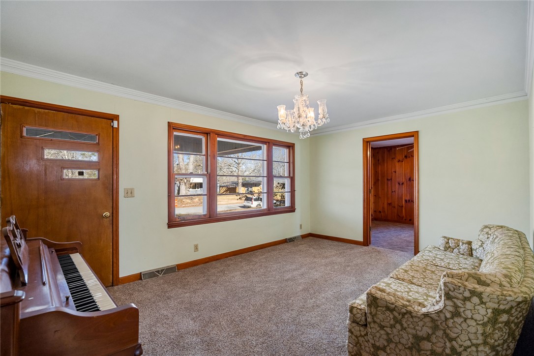 126 Lowe Street Belton, SC 29627 - Photo 10 of 37