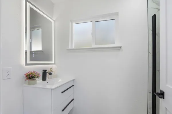 $1,088,000 | 321 Mccovey Lane, San Jose, CA 95127