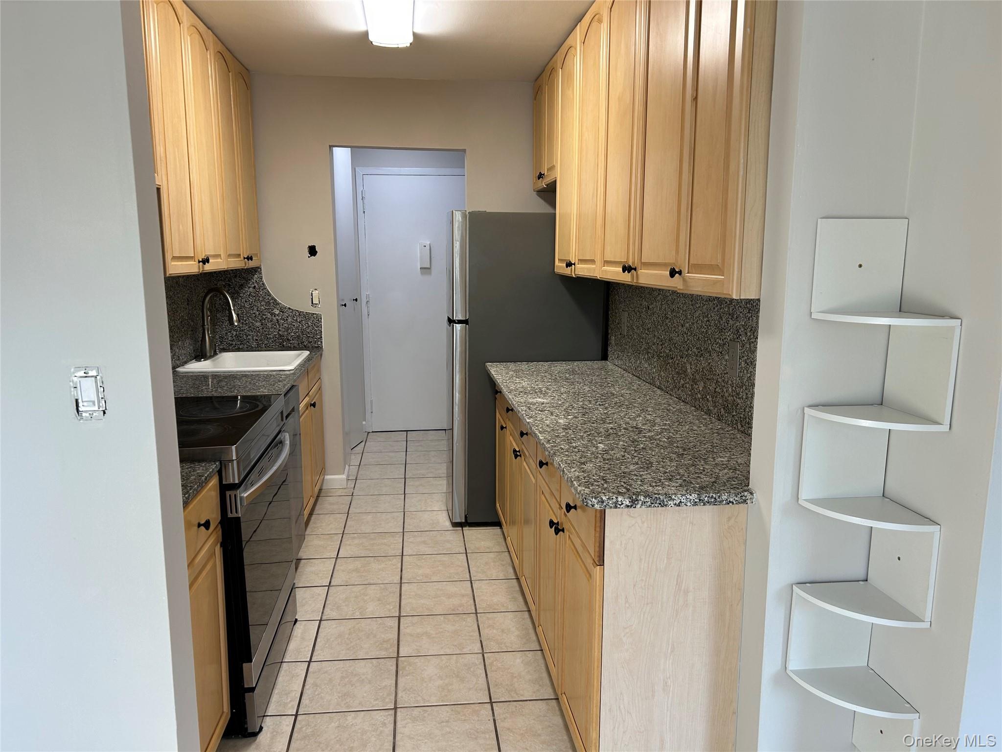 2 Secora Road, Unit C7 Spring Valley, NY 10952 - Photo 9 of 23