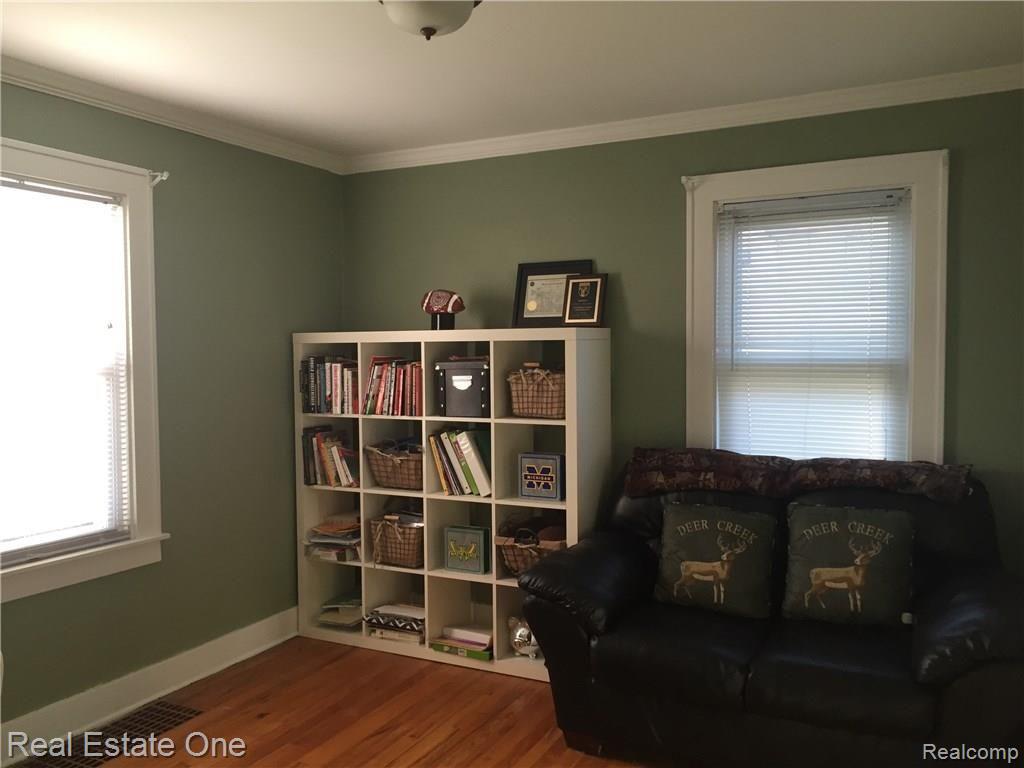 3159 Martell Street Rochester Hills, MI 48309 - Photo 10 of 12