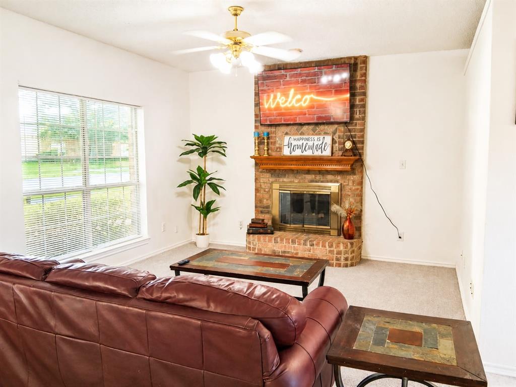 7640 Tournament Road Frisco, TX 75035 - Photo 3 of 12 Enjoy this furnished rental.