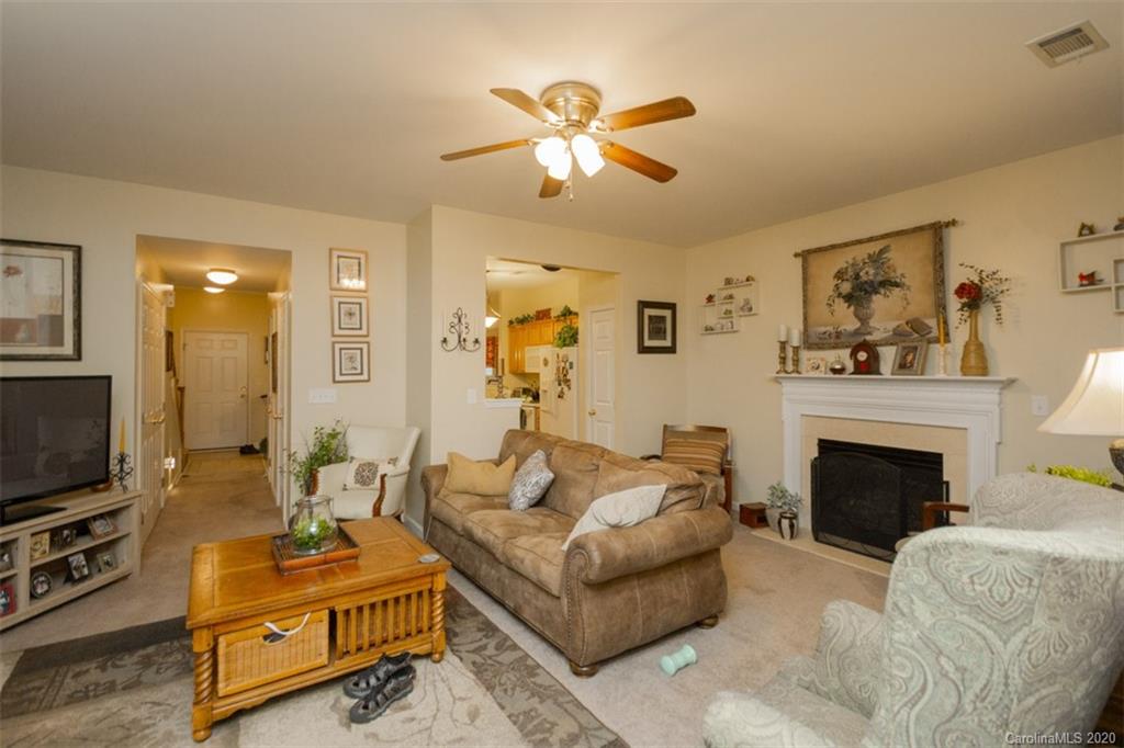 7941 Mariners Pointe Circle Denver, NC 28037 - Photo 12 of 22