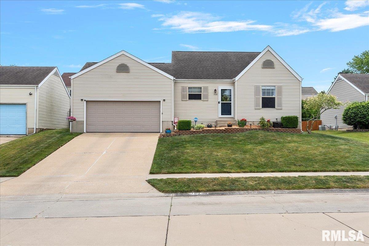 1528 Maureen Court Springfield, IL 62702 - Photo 1 of 38
