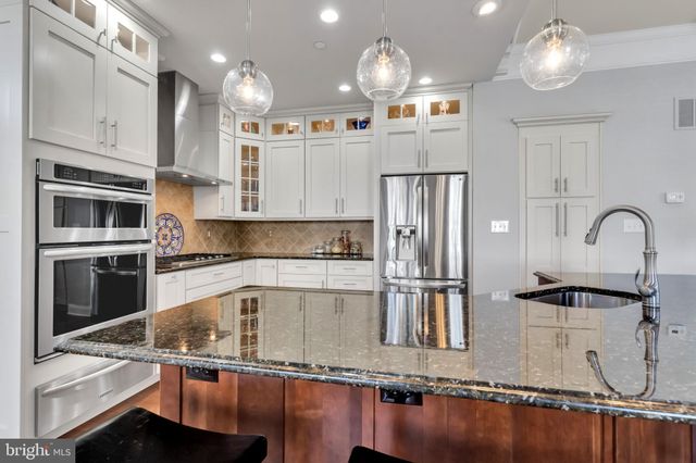 $1,175,000 | 310 Sunny Brook Lane, Newtown Square, PA 19073