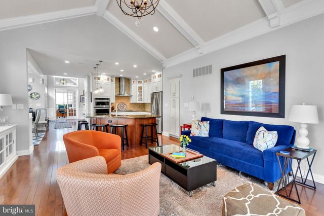 $1,175,000 | 310 Sunny Brook Lane, Newtown Square, PA 19073