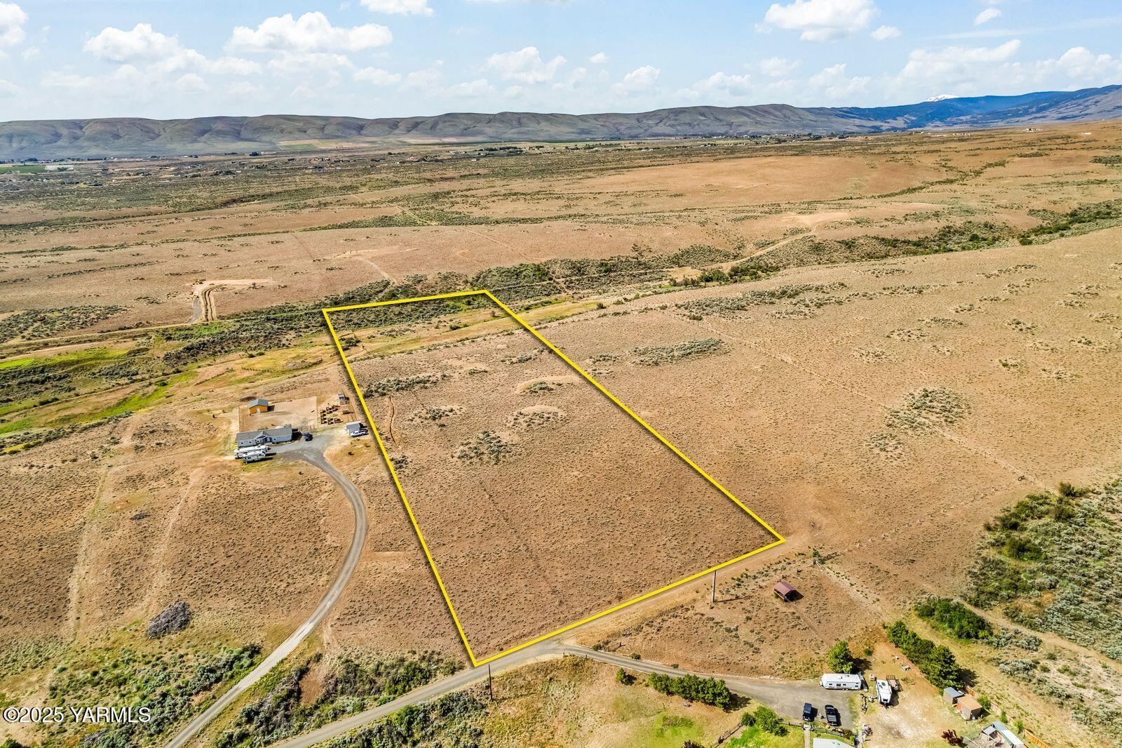Nka Wakatak Road, Unit 2 Yakima, WA 98908 - Photo 4 of 15 Wakatak Rd