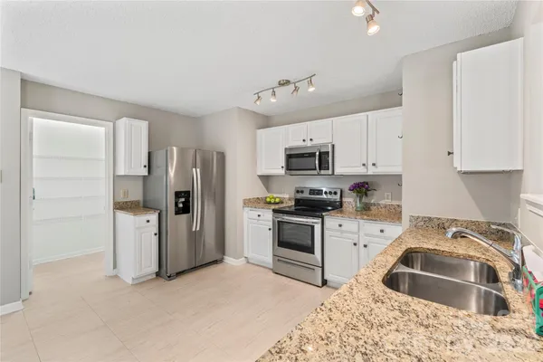 $347,900 | 4208 Shasta Circle, Clover, SC 29710