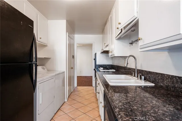 $3,800 | 1967 Rolling Vista Drive, Unit 59, Lomita, CA 90717