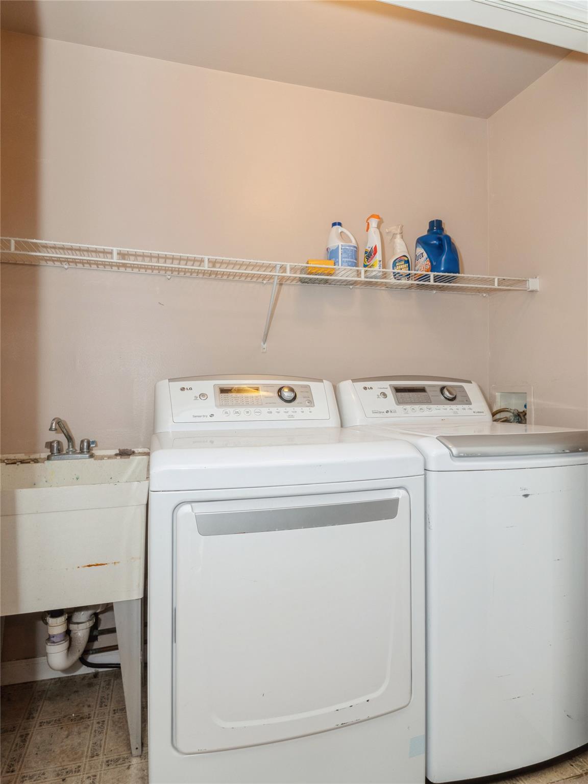29 Dandelion Lane Wallkill, NY 12589 - Photo 19 of 50 a utility room with dryer and washer
