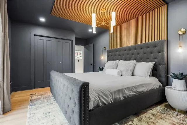 $1,500,000 | 6540 James A Reed Road, Kansas City, MO 64133