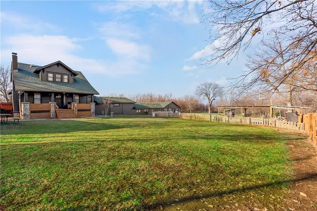$1,500,000 | 6540 James A Reed Road, Kansas City, MO 64133