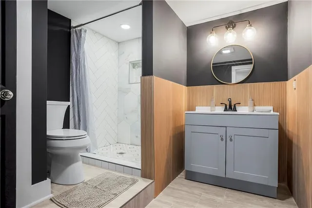 $1,500,000 | 6540 James A Reed Road, Kansas City, MO 64133