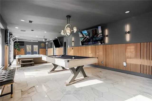 $1,500,000 | 6540 James A Reed Road, Kansas City, MO 64133