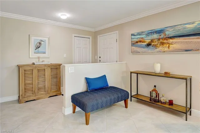 $7,000 | 2880 Gulf Shore Boulevard North, Unit 410, Naples, FL 34103