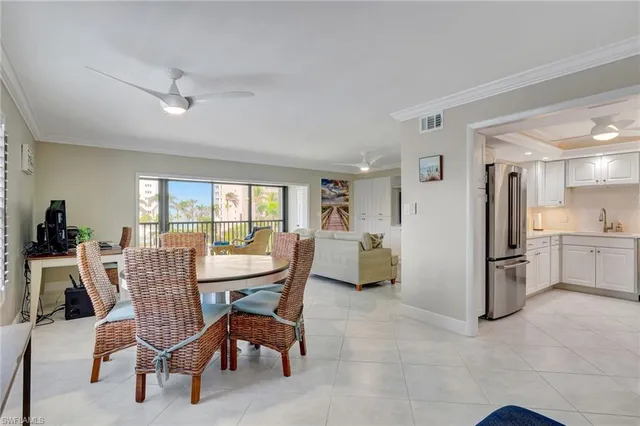 $7,000 | 2880 Gulf Shore Boulevard North, Unit 410, Naples, FL 34103