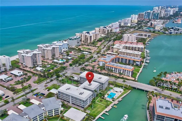 $7,000 | 2880 Gulf Shore Boulevard North, Unit 410, Naples, FL 34103